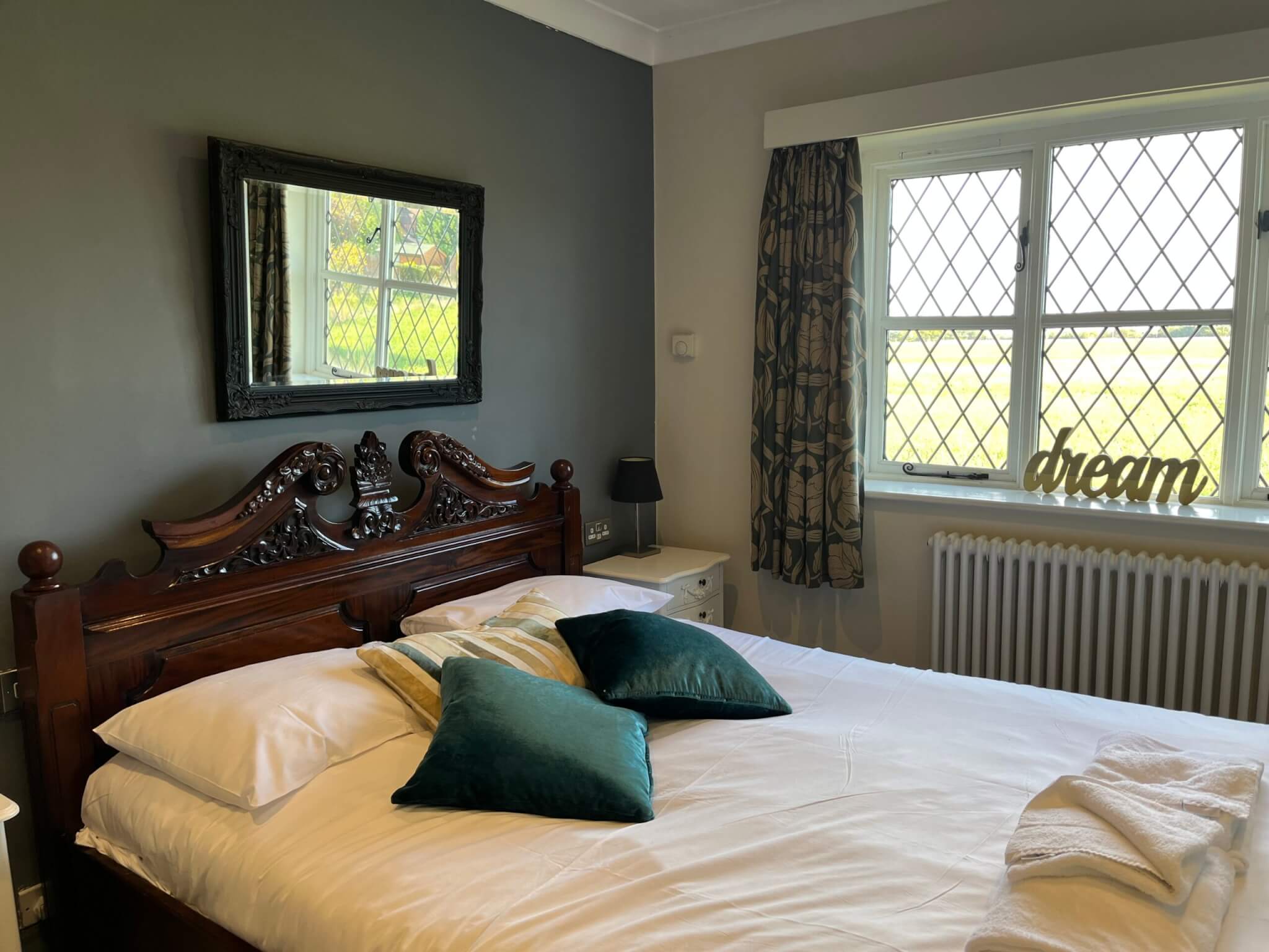 Superior Double Room Hotel Stanford 5